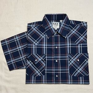 ELY CATTLEMAN Pearl Snap Western Shirt Mens Size Large Navy Plaid Short Sleeve
